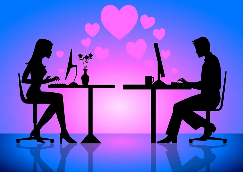 Ils ont rencontré l'amour sur internet : voici leurs belles histoires