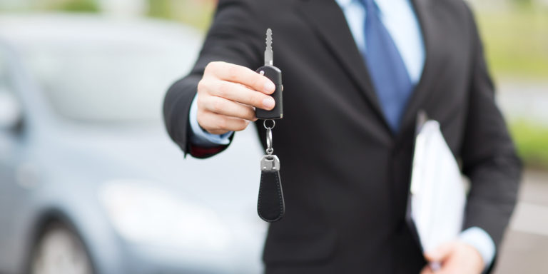 Choisissez le rachat de voiture cash pour la vente de votre véhicule d’occasion