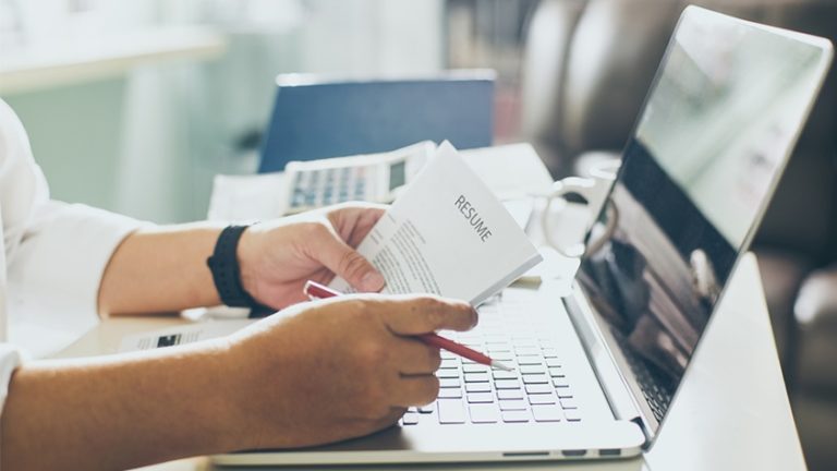 Sourcing de candidats : faut-il privilégier la quantité ou la qualité ?