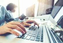 Headless CMS