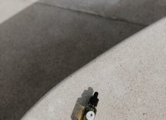 HUILE CBD : QUE FAUT-IL SAVOIR SUR L’HUILE DE CANNABIDIOL ? Huile de CDB