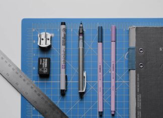 De quand datent les différents types de stylos ?