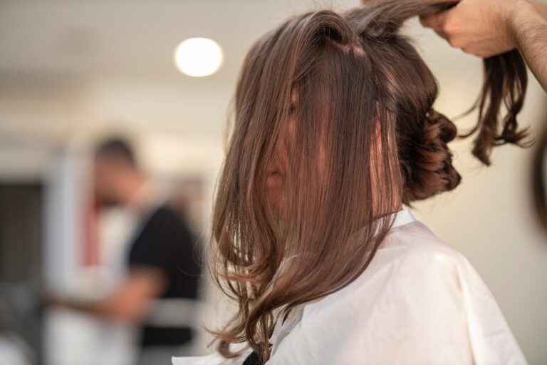 Le prix de la greffe de cheveux pour les femmes