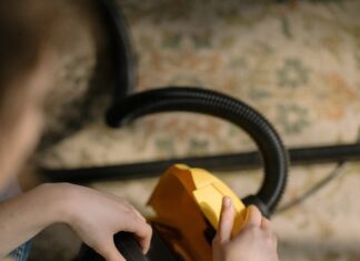 Comment choisir un aspirateur à main ?