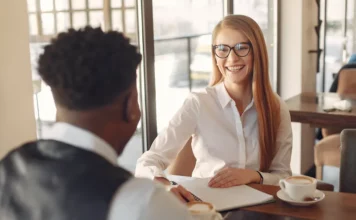 Quel est l’avantage de passer par un courtier assurance pour entreprise ? courtier en assurance quel interet