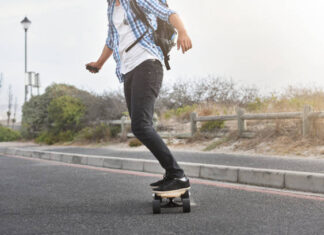 Conseils de sécurité et précautions pour les skateurs électriques