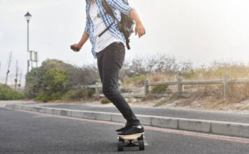 Conseils de sécurité et précautions pour les skateurs électriques