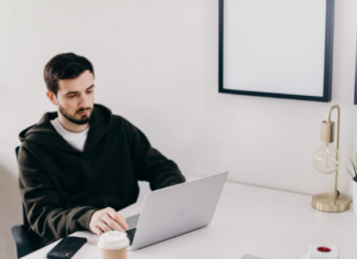 Les meilleurs logiciels de photo d’identité pour Windows