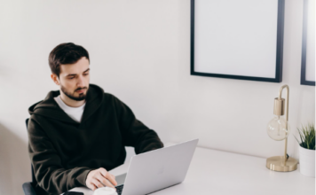Les meilleurs logiciels de photo d’identité pour Windows