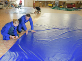 Bâche sur mesure : les critères essentiels à considérer